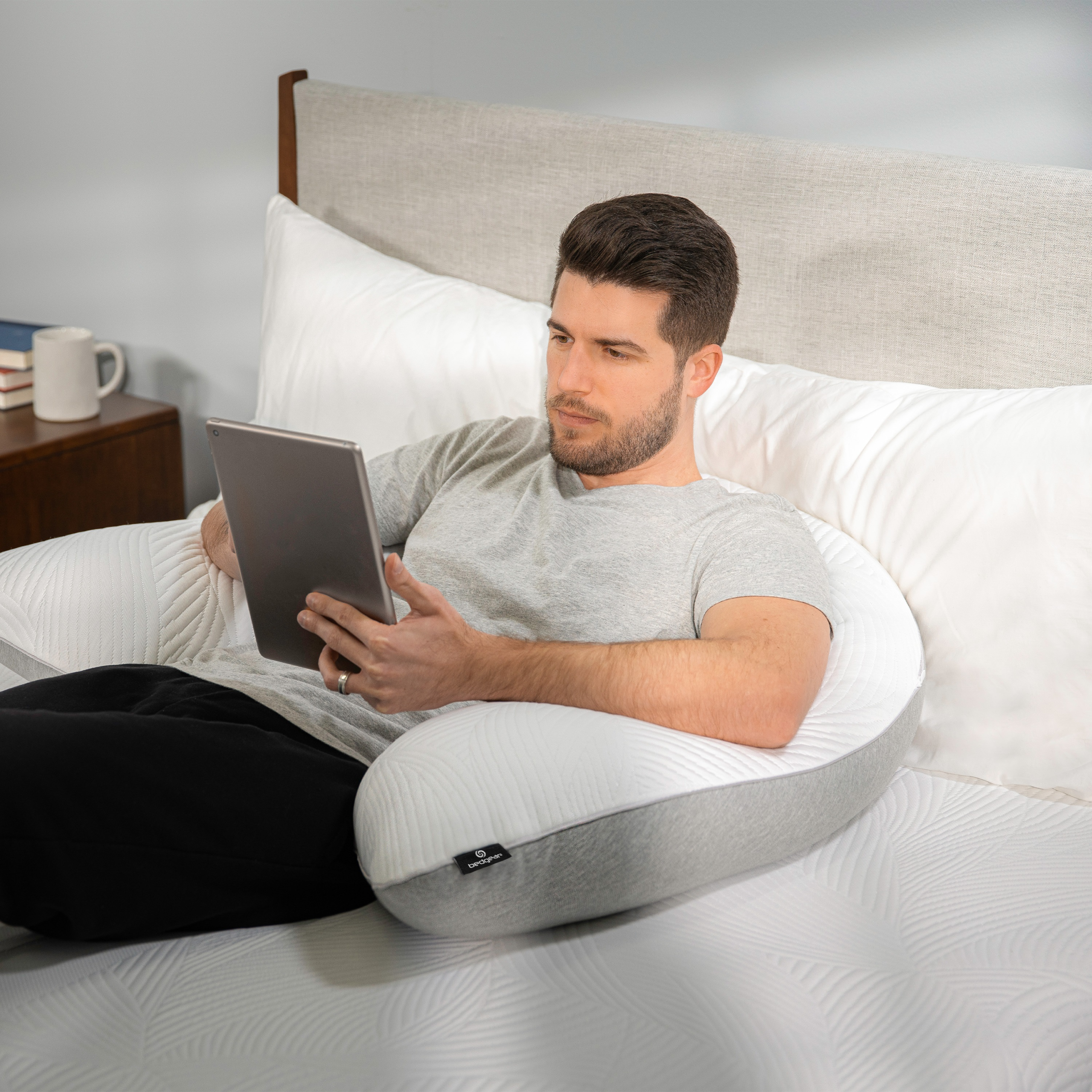 bed pillow