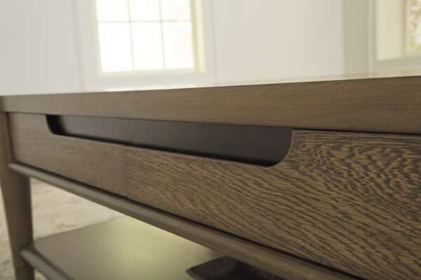 Roanhowe Coffee Table - Image 3