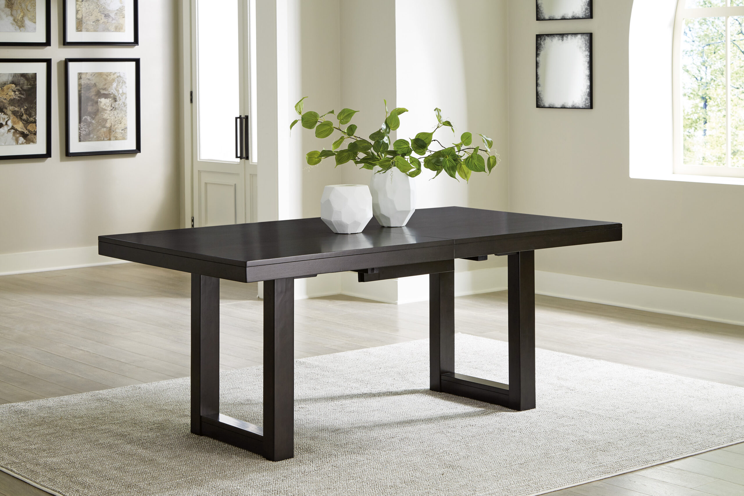 Neymorton Dining Table - with Butterfly Leaf